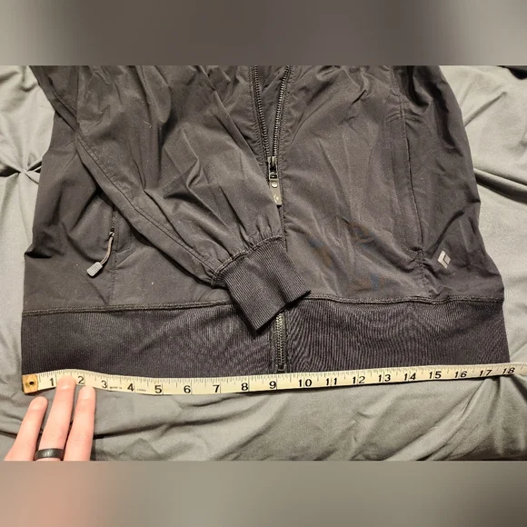 Women's Black Diamond wind jacket - Picture 2 of 5